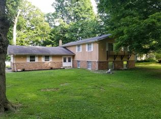 14048 Lawrence Lake Dr, Plymouth, IN 46563