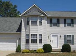 38405 Brighton Path, Willoughby, OH 44094