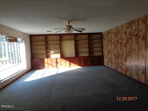 4th image of 125 Gahan Dr