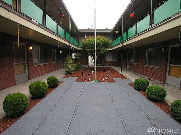 2nd image of 3821 S Thompson Ave APT 10