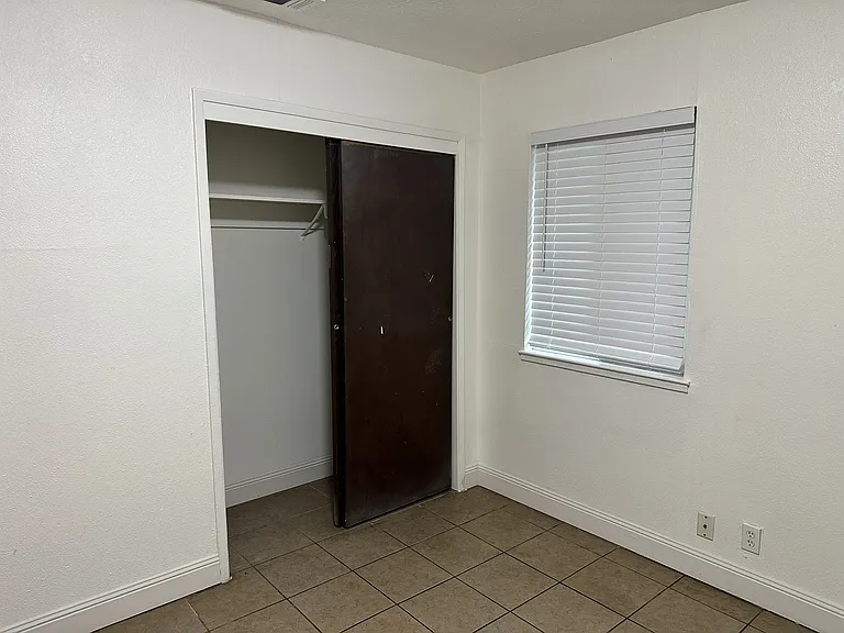 2129 S Union St #2125 — Photo 16