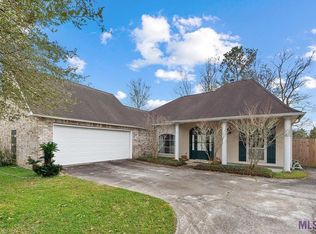 1410 Basswood Dr, Denham Springs, LA 70726