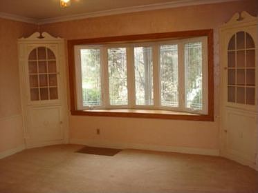 5th image of 302 Franklin Ave