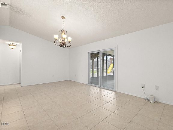 5th image of 769 Coleman Ave