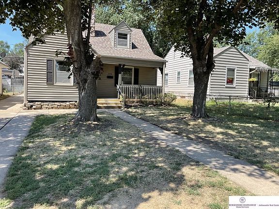2nd image of 6208 S 36th St