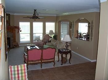 2nd image of 3613 Valley Park Dr