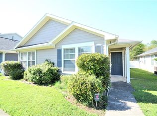 10015 Farrell Dr, Houston, TX 77070