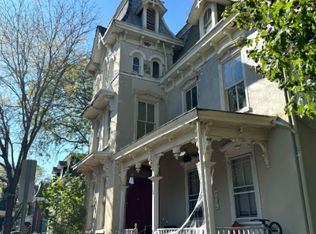 63 E Oakland Ave #2C, Doylestown, PA 18901