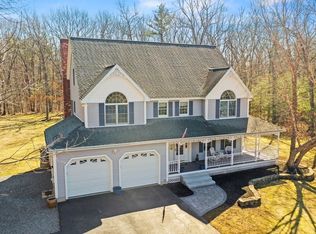 183 Robbs Hill Rd, Shirley, MA 01462
