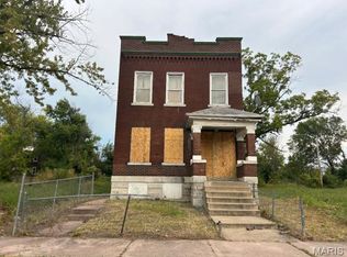 4326 Warne Ave, Saint Louis, MO 63107