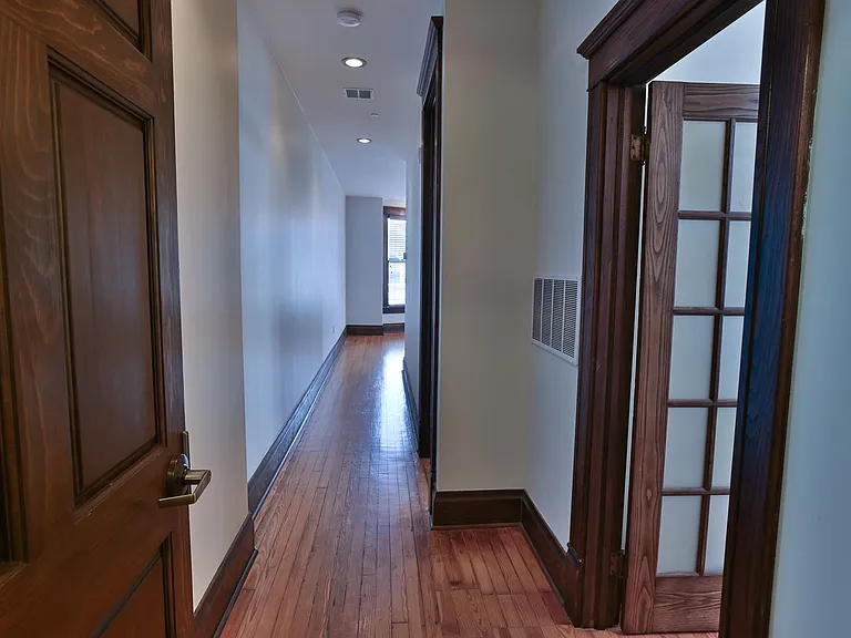 223 Pine St — Photo 19