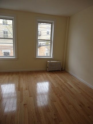 1st image of 3055 33rd St APT 3
