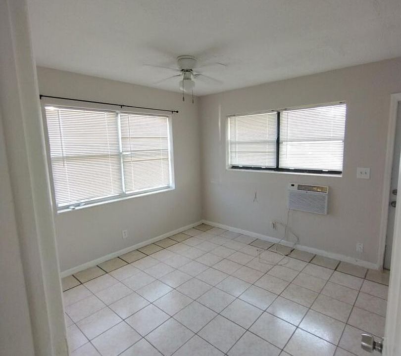 1st image of 1021 NW 3rd Ave #1