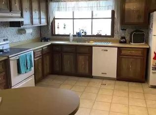 207 Mockingbird Rd, McPherson, KS 67460