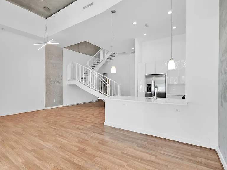 300 S Australian Ave #125 — Photo 36