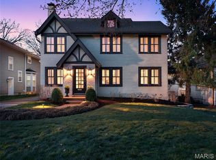 111 Elm Ave, Saint Louis, MO 63122