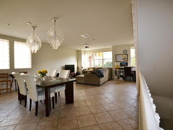 4th image of 433 Amador Ln Unit 6