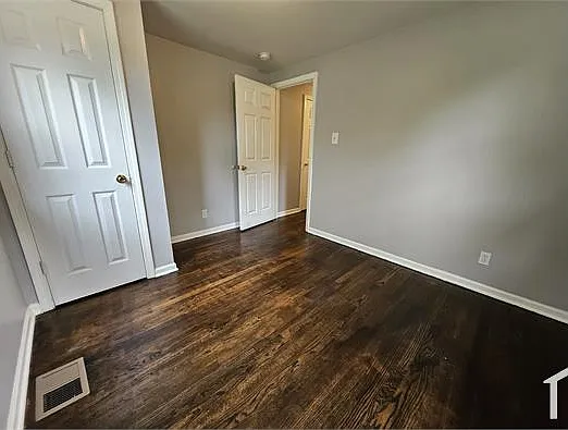 3522 E 9th Ave — Photo 5