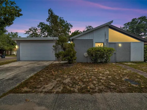 2014 Gregory Dr, Tampa, FL 33613