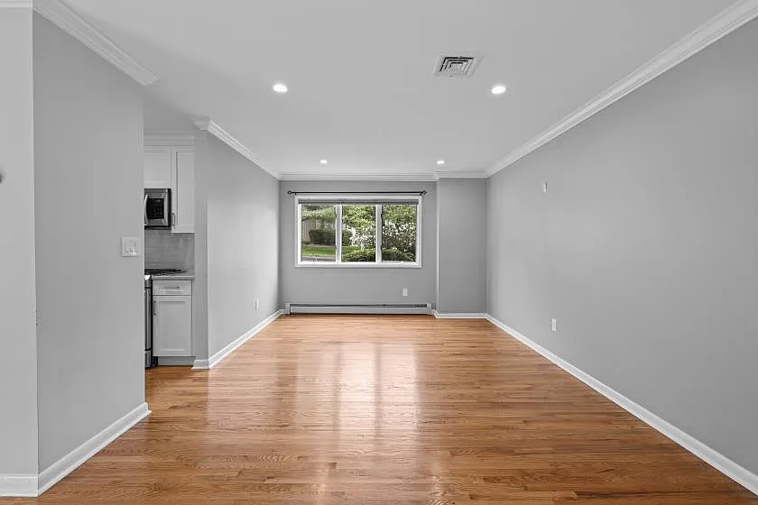 2 bed, 1600 sqft, $3,590 — Photo 3