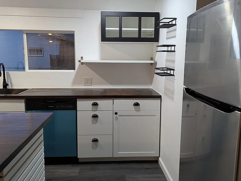 Full sized appliances, everything is brand new.