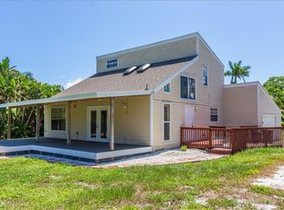 5723 SE Orange Blossom Trl, Hobe Sound, FL 33455