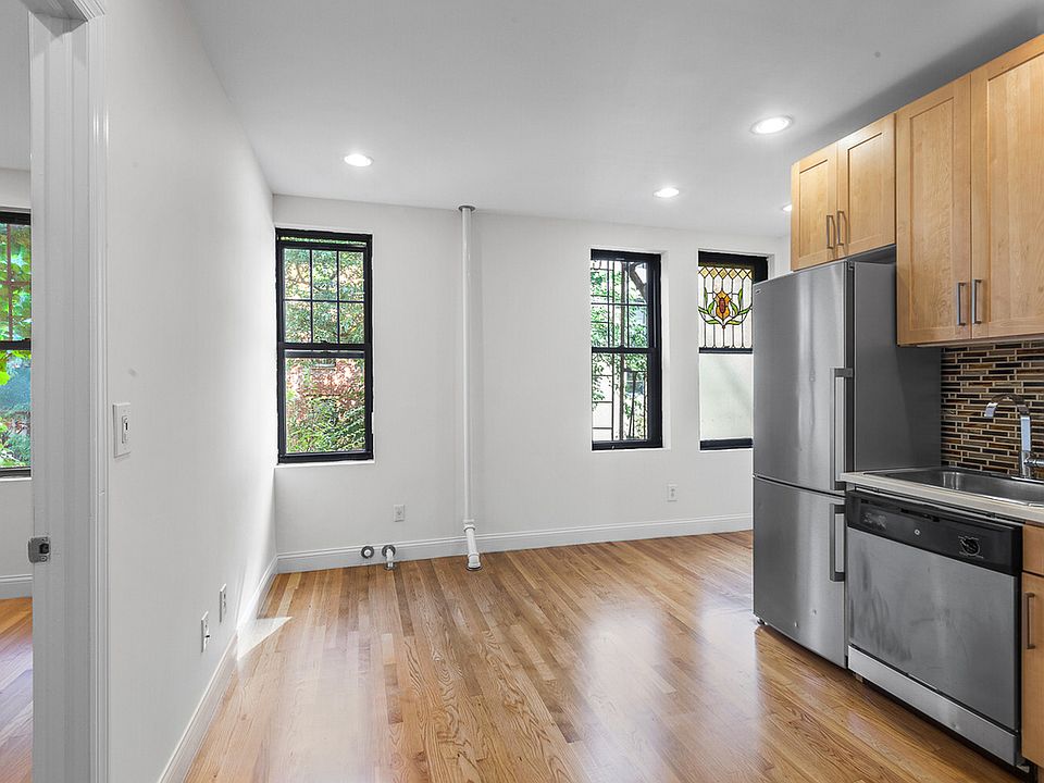 1st image of 128 W 13th St APT 12