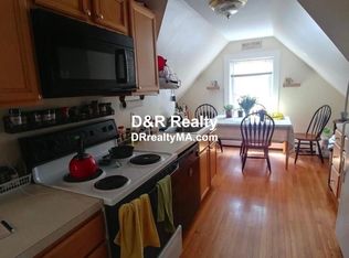 1541 Cambridge St #3, Cambridge, MA 02139