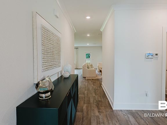 2nd image of 28207 Autumn Lakes Cir