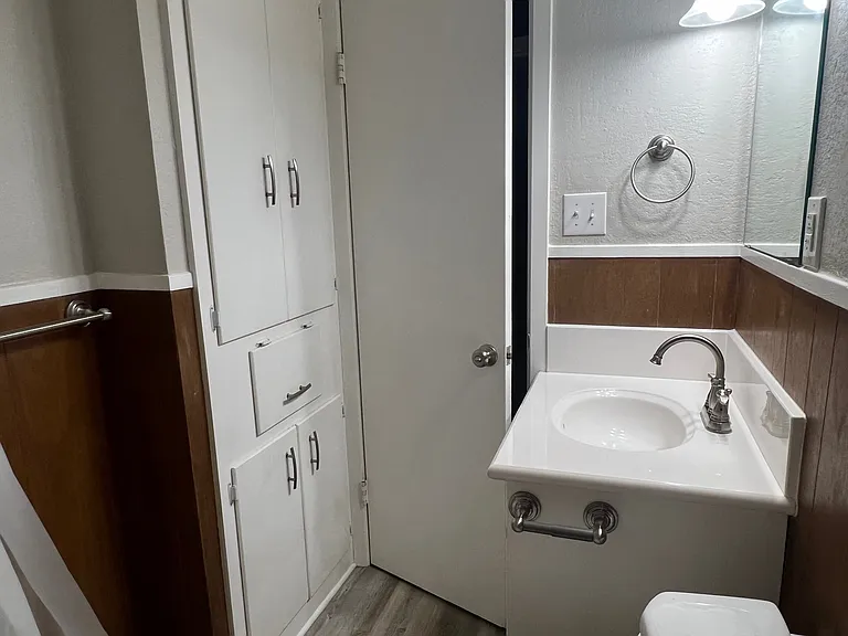 5048 Inwood Dr — Photo 13