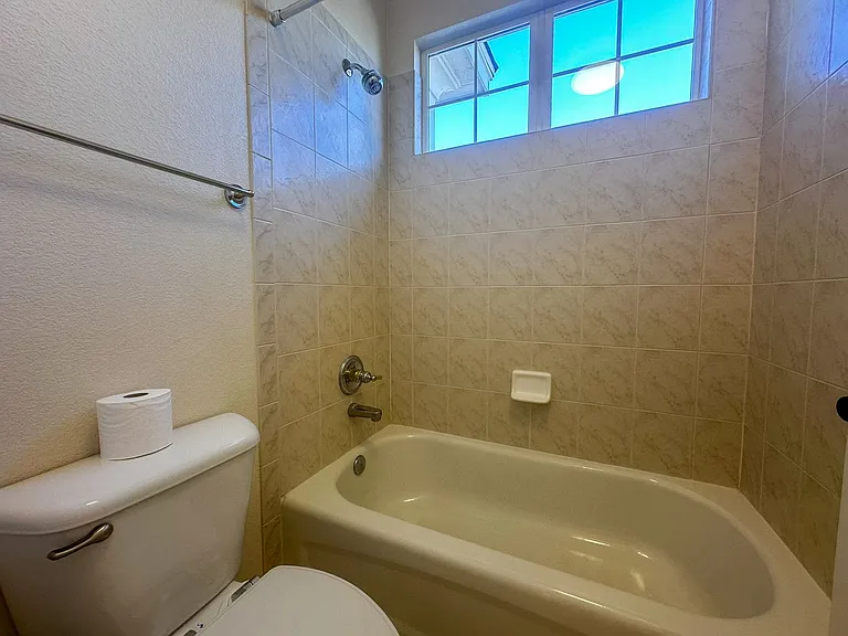 7856 Stonedale Dr — Photo 50