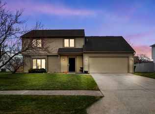 6109 Post Brook Ln, Fort Wayne, IN 46835