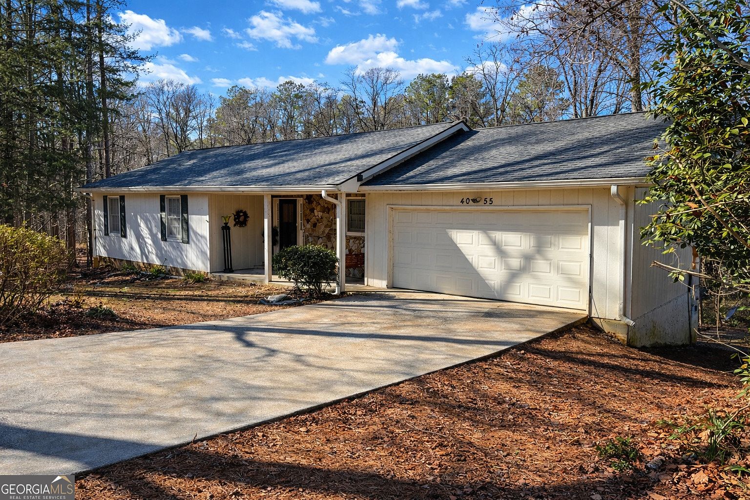4055 Golfview Dr