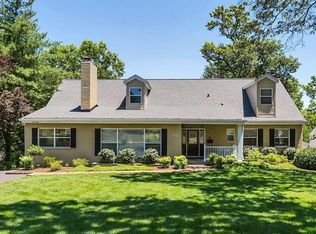 160 N Sappington Rd, Saint Louis, MO 63122