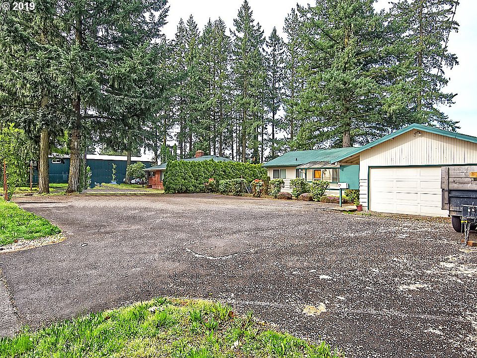 1st image of 610 NE 112th Ave