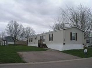 5804 W Paradise Pl, Sioux Falls, SD 57107