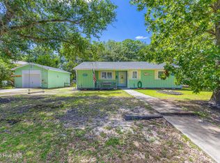 159 NE 6th Street, Oak Island, NC 28465