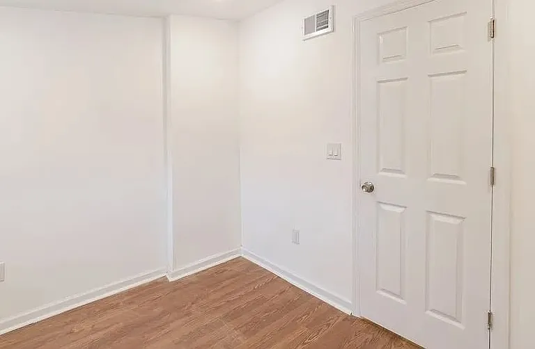 6110 Sansom St #1 — Photo 10