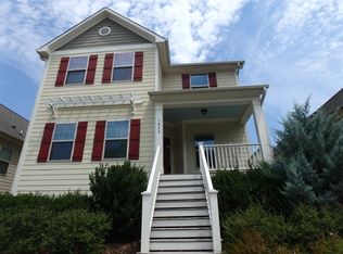 1633 Lake Glen Dr, Fuquay Varina, NC 27526