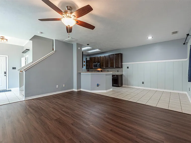 336 Capella Oaks Ln — Photo 6