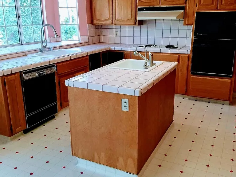 10320 Tula Ln — Photo 19