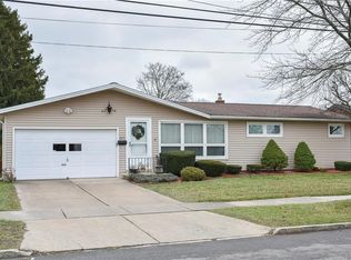 1417 101st St, Niagara Falls, NY 14304