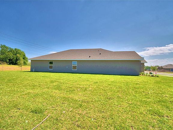 3rd image of 3644 LINDBERGH STREET