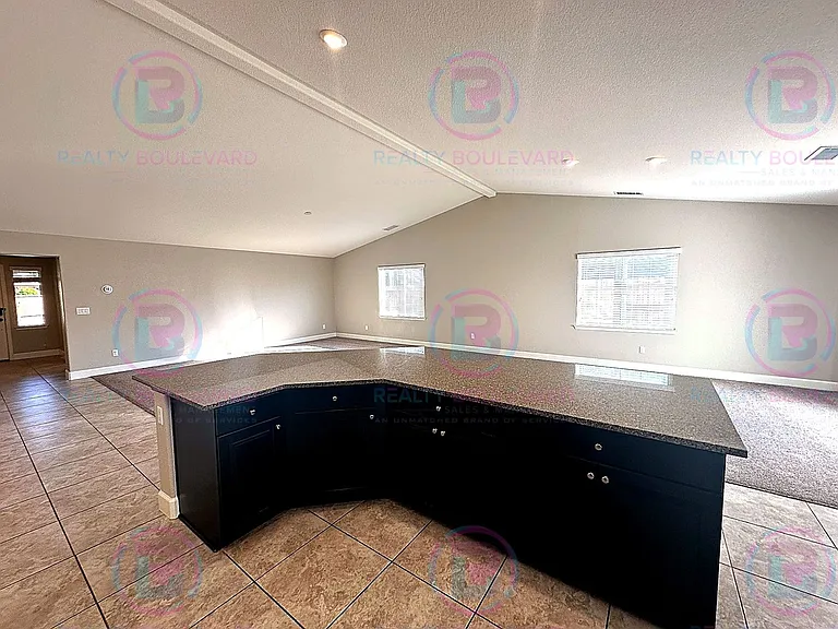 1110 Saffron Woods Way — Photo 10