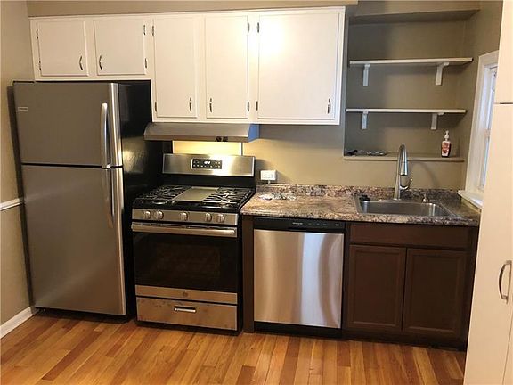 3rd image of 2613 Larkins Way