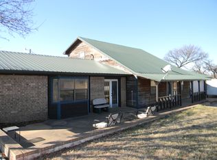 279037 E 1820th Rd, Comanche, OK 73529