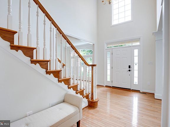 4th image of 3714 Valley Oaks Dr