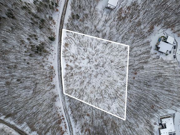 4th image of Chemin De Lartisan Mont