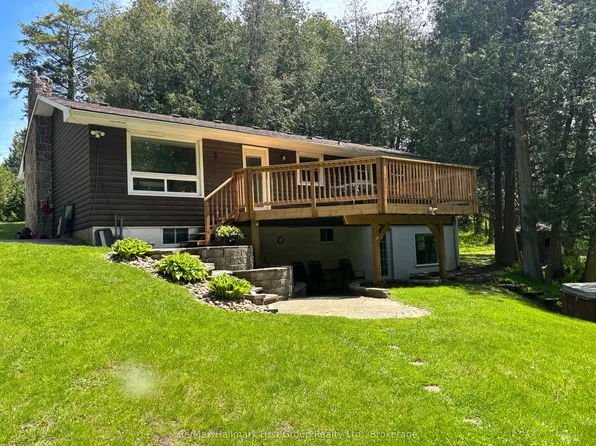 4818 Thornton Rd N, Oshawa, ON L1H 0T4