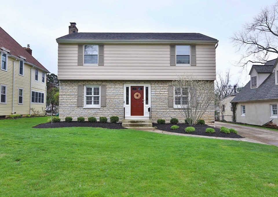 1st image of 71 W Riverglen Dr